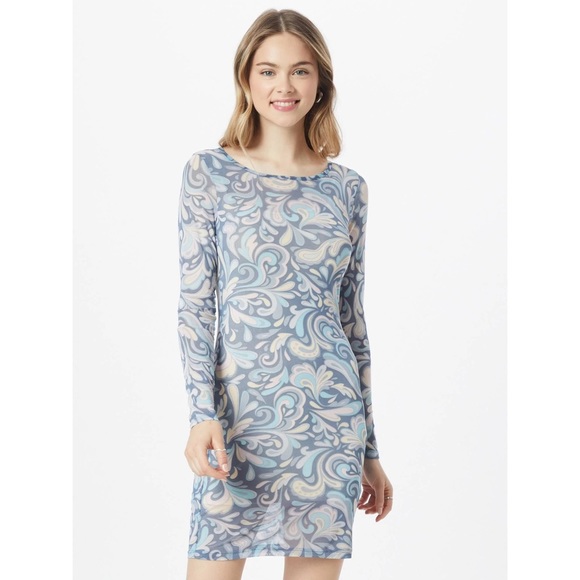 Long Sleeve Mesh Mini Dress 💙 - Picture 2 of 16